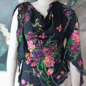 Floral Blouse / Top